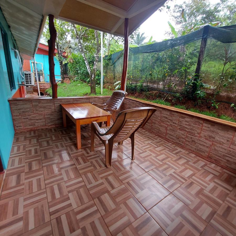 Hotel Gitana Corcovado, Y Tour Operador Drakes Bay Екстериор снимка