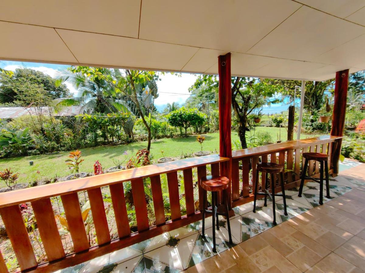 Hotel Gitana Corcovado, Y Tour Operador Drakes Bay Екстериор снимка