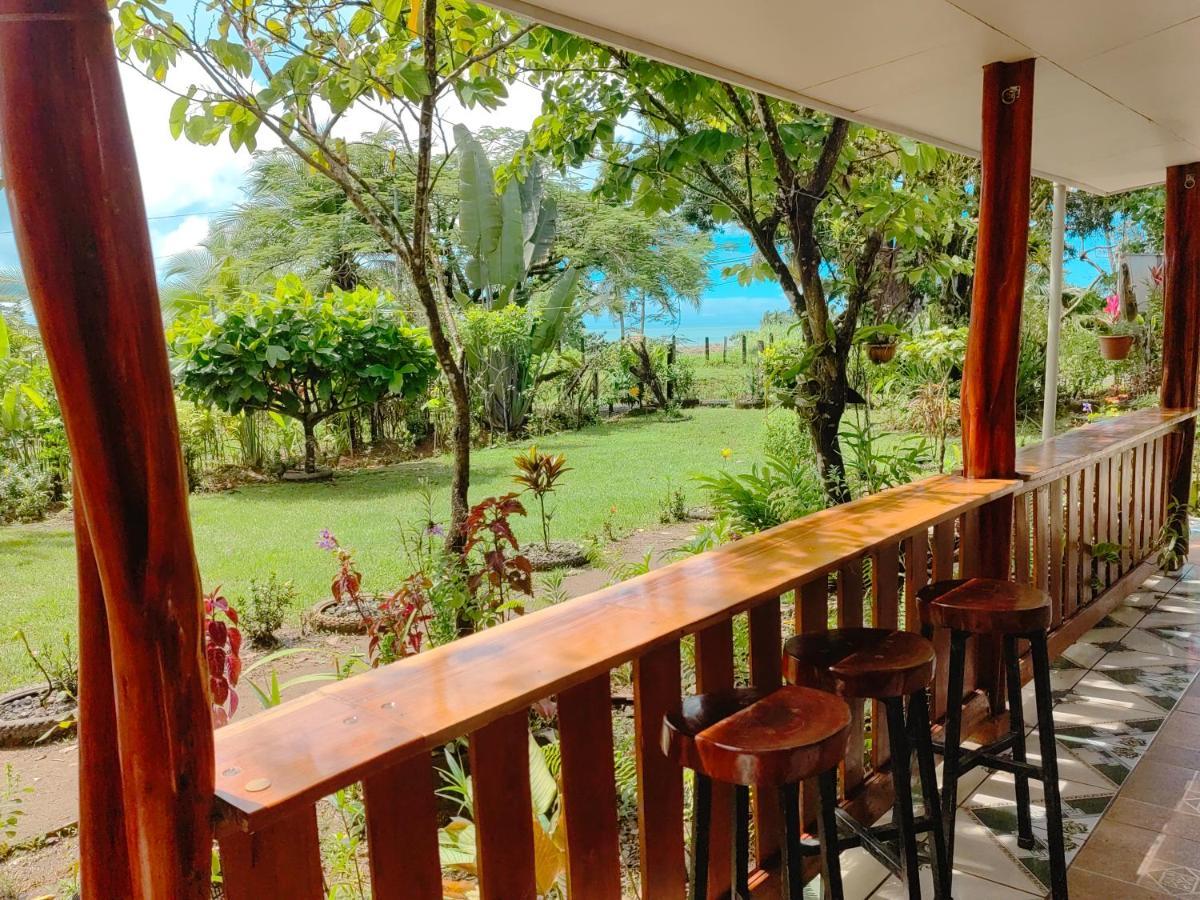 Hotel Gitana Corcovado, Y Tour Operador Drakes Bay Екстериор снимка