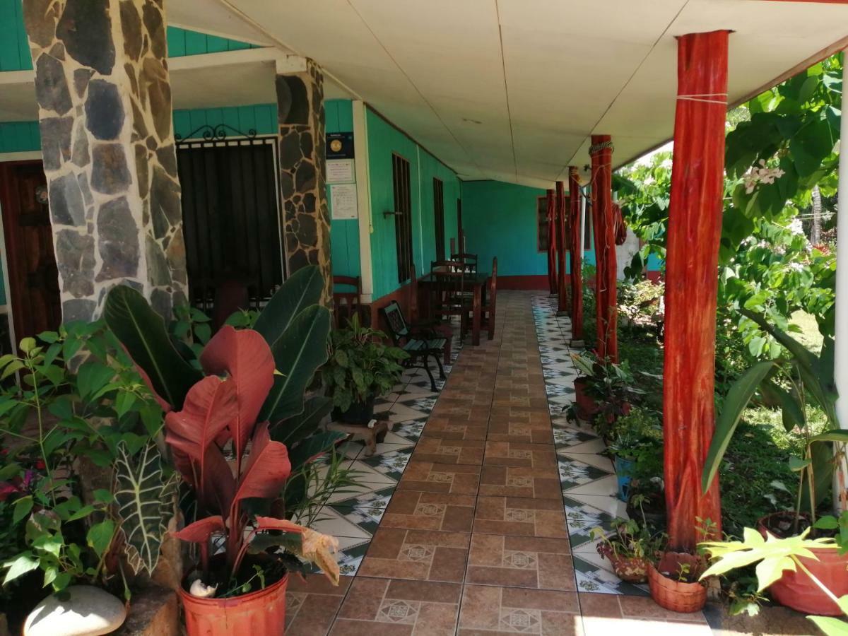 Hotel Gitana Corcovado, Y Tour Operador Drakes Bay Екстериор снимка